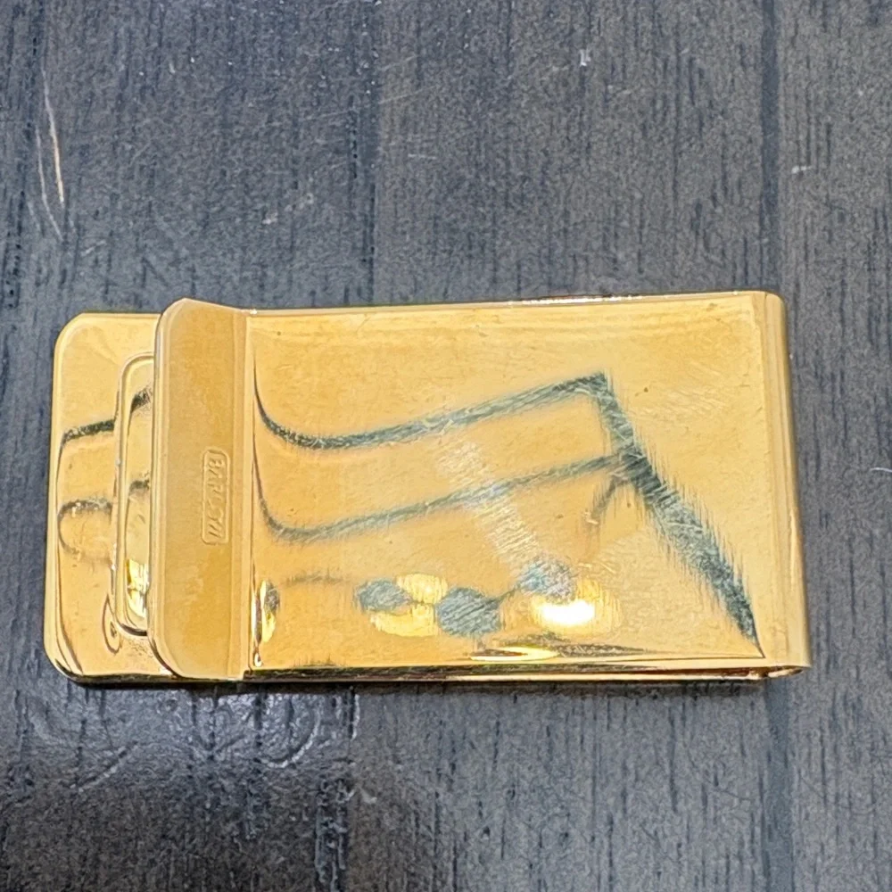 Elegant Gold and Silver Money Clip with Deer Motif